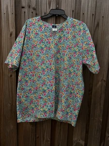 Barco Women's Medical Scrub Top sz Large, Floral Design, 2 Waist Pockets - Picture 1 of 5