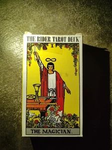 1971 Hecho en Suiza El Jinete Tarot Baraja 78 Cartas Waite Deck con Libro - Imagen 1 de 3