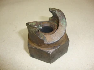 Mutter Schraube Kurbelwelle Motor MWM AKD 112 Z Fendt Dieselross F24 L Traktor - Bild 1 von 2