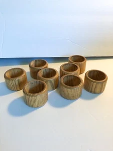 Vintage Round Wooden Napkin Rings Set of 8 Oak? Mid Century Modern Dining D - Picture 1 of 4