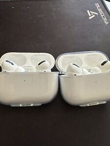 2x Apple AirPods Pro 1st Gen with Wireless Charging Case - White