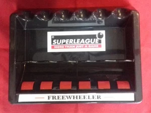 SUPERLEAGUE MASTER 6 CUE HALTER FREEWHEELER PRO SCHWARZ WAND RACK POOLROLLERBALL - Bild 1 von 1