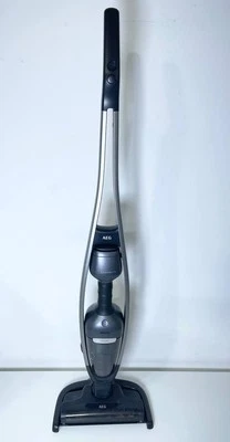 DEFEKT AEG QX9-1-ANIM 2in1 Akku-Staubsauger beutellos Nur Ersatzteile - Bild 1 von 3