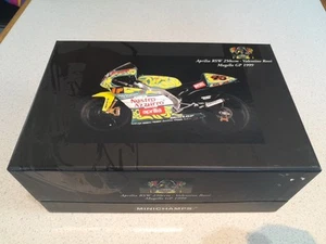 Minichamps 1/12 Modelo Valentino Rossi Aprilia RSW 250ccm Mugello GP 1999 Sin usar, en caja - Imagen 1 de 13