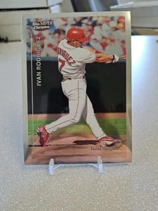 1999 Topps Super Chrome # 27 Jumbo Ivan Rodriguez HOF Rangers - Picture 1 of 2