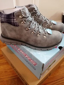 Skecher's Synergy Plaid Mood Ankle Boots New 8 - Picture 1 of 6