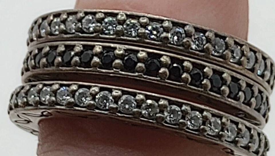 PANDORA 925 Steerling 银色 3 戒指套装 尺寸 7.5 Onyx 和 CZ — 第 1/4 张图片