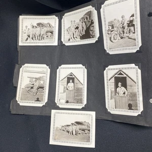 (7) WWII CARRI ARMATI E SOLDATI POSA CON MACCHINE CARRI ARMATI E CAMION FOTO ORIGINALI 3x4 - Foto 1 di 12