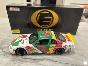 Terry Labonte 1998 Kelloggs Corny ELITE Nascar 1/24 Diecast Action #5 Chevy - Picture 1 of 5
