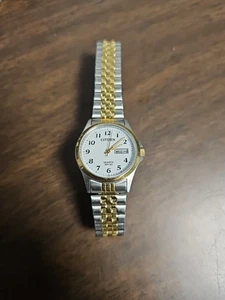 Orologio Citizen Donna Quarzo Giorno/Data Bracciale Bicolore 26mm EQ2004-95A - Foto 1 di 7