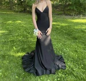 Designer Sherri Hill Prom Dress - Picture 1 of 2