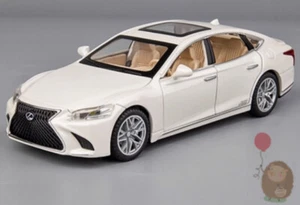 1/32 Lexus LS500H/LM300 Alloy Diecast Car Model Car Collection Gifts Black/White - Picture 1 of 10