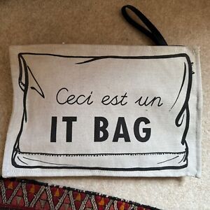 Amazing Longchamp ""Ceci EST Un It Bag"" Clutch Bag unbenutzt