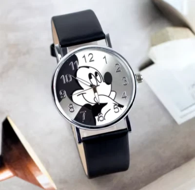 RELOJ MICKEY MOUSE CON CORREA NEGRA - NUEVO - ENVÍO AL DÍA SIGUIENTE Foto 1 de 4