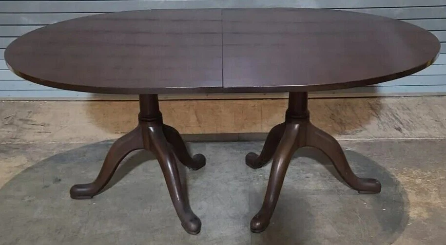 Mesa de comedor Kittinger Williamsburg caoba dos pedestales con 2 hojas CW 66 Foto 1 de 4