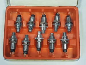 EOZ NOS Schalter Taster N.O./N.C. 4,5A 220VAC 48VDC 07.17502.21 071750221 - Bild 1 von 3