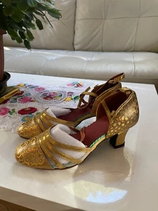 Women Latin Dance Shoes - medium heel - indoor and outdoor - Picture 1 of 6