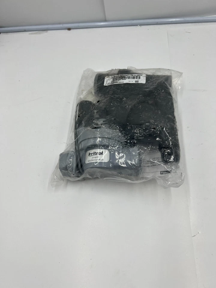 Irritrol Glove Valve Threaded with Flow Control 2500TF, 2500MF Gray Black - Image 1 of 4