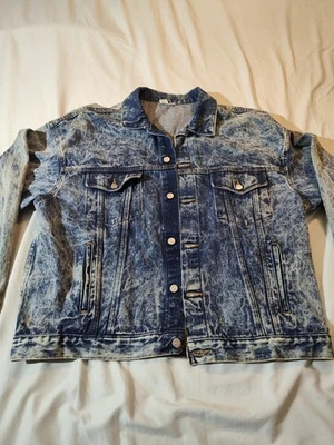 Jaqueta jeans masculina vintage anos 80 Smith And Wesson branca com botão de lavagem GG - Imagem 1 de 4