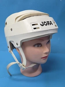 RARO CASCO DE HOCKEY VINTAGE BLANCO JOFA 230 ESTILO SK100 por COOPER HURLING Pequeño - Imagen 1 de 19