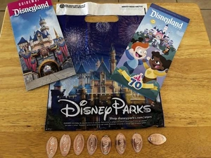 Disneyland 70. gepresster Penny Set 8 Main Street Designs, eine Tasche & 2 Karten - Bild 1 von 4