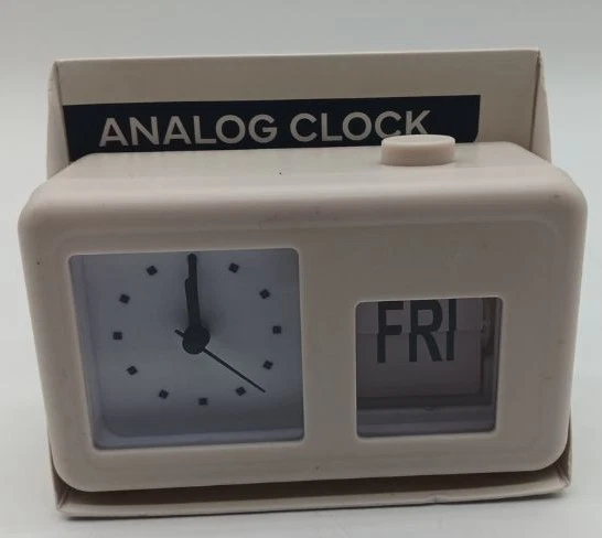 TARGET Retro Clock White - Bullseye's Playground