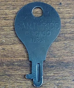 Vintage ORIGINAL Banthrico Autobank Bank Toy Key Chicago - Picture 1 of 3