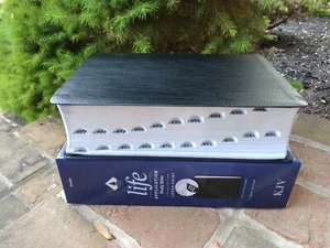 KJV Life Application Study Bible Third Edition LARGE PRINT Black Leather Indexed - Picture 1 of 14