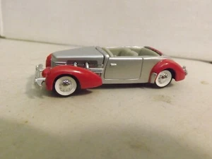 Johnny Lightning Silver & Red 1937 Cord 812 SC Convertible 1/64 Scale - Picture 1 of 4