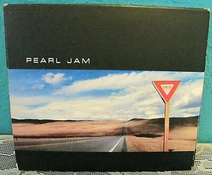 Pearl Jam "YIELD" Music CD - Imagen 1 de 7