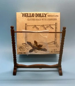 Hello Dolly Dollhouse Miniature Wooden Clothes Rack With 3 Hangars - Picture 1 of 7
