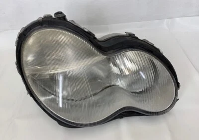 Faro halógeno pasajero derecho Mercedes-Benz Clase C 2001 a 2004 Depo 1725 k Foto 1 de 3