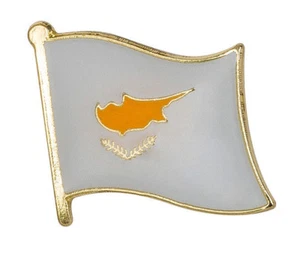 Cyprus Flag Lapel Pin Badge - Picture 1 of 5