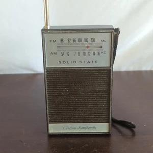 1960s AITC Model P2108 Solid State Pocket Am Radio - Picture 1 of 9