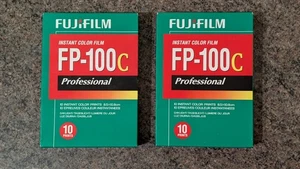 2 X Fujifilm FP-100 C Instant Film. Expiration Date: 2017-02 - Picture 1 of 4