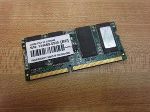 Transcend 256M PC133 SDRAM Memory Board - Picture 1 of 3