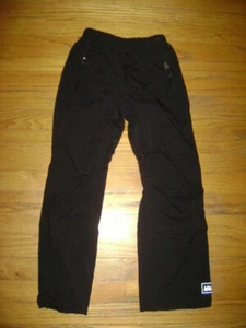REI BOYS PANTS size S 8 BLACK WINDBREAKER HIKING FISHING SPORT - Picture 1 of 6