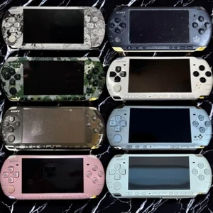 Sony PSP-3000 Console edizione limitata con caricatore + batteria nuova + random 3 giochi + 4G - Foto 1 di 44
