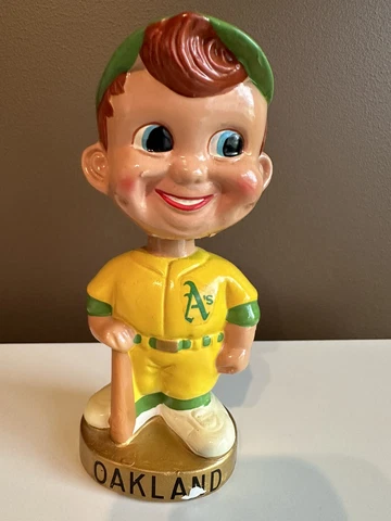1960's Vintage Oakland A's Bobblehead by Sports Specialties Gold Base Cover