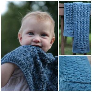 Scarf knitting pattern - MyTreasure Scarf - Myla's Knit Corner - Picture 1 of 4