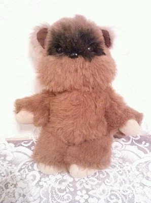 Peluche de colección Wicket the Ewok 1983 Return of the Jedai Kenner 15 1/2" de alto usado en excelente estado Foto 1 de 4