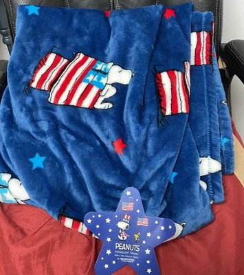 Berkshire PEANUTS Snoopy Throw Blanket 60"x70" Patriotic 4th Of July USA w/tag - Image 1 of 4