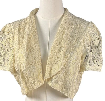 Cárdigan bolero manga corta cuello solapa encaje floral beige Allegra K L Foto 1 de 4