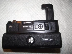 NIKON MD-3 MOTOR DRIVE WITH MB-1 BATTERY PACK FOR F2 CAMERA - Picture 1 of 4