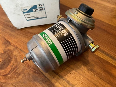 Ford Fiesta mk2 NEW GENUINE Toto diesel fuel filter & hand primer 6167053 11B - Image 1 of 4