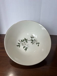 Nuevo tazón para servir verduras vintage retirado Dogwood de Limoges-American LIANEDOG - Imagen 1 de 11