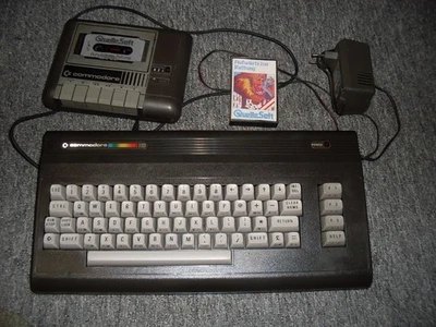 Commodore  C16 , getestet, mit Trafo,  Tape und Spiel gemäß Fotos - Bild 1 von 4