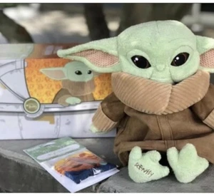 Star Wars The Child Baby Yoda & Mandalorian Scentsy Buddy Pack da collezione - Foto 1 di 4