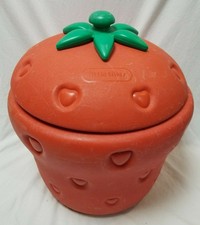 little tikes strawberry toy box