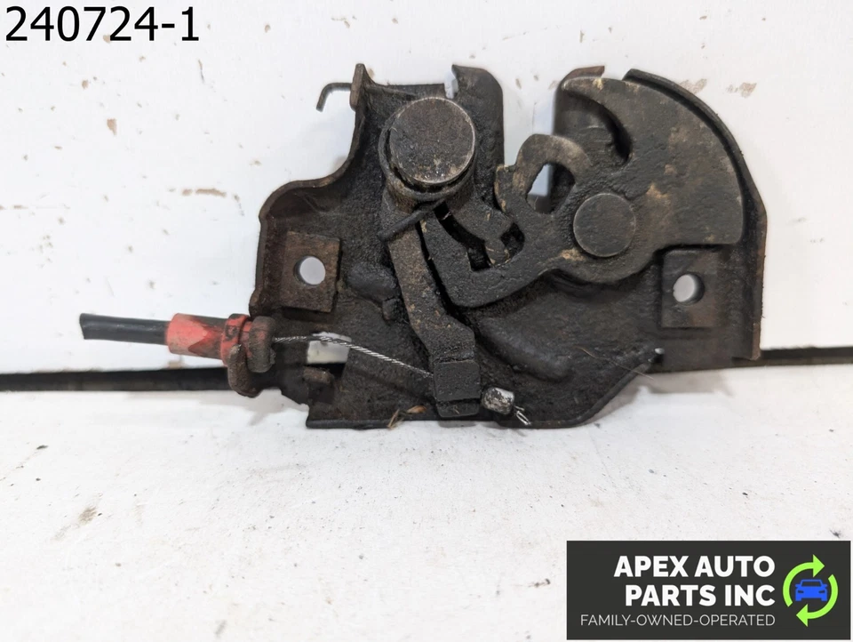 OEM 1985 Buick LeSabre 5L Hood Latch Foto 1 de 4